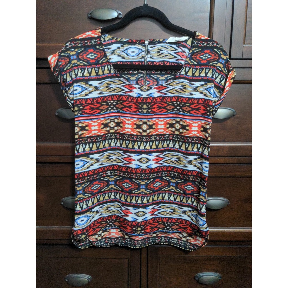 Pink Rose Women's Short Sleeve Aztec Print Shirt Size XS